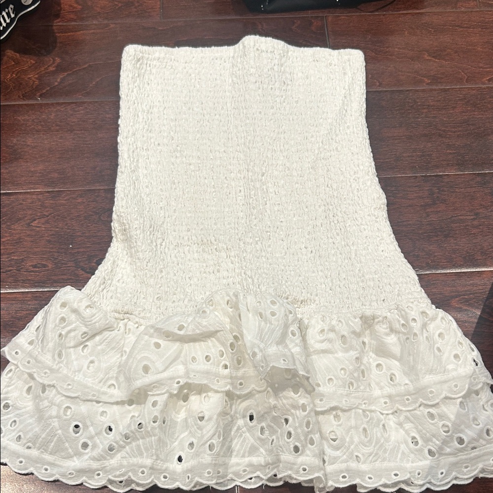 Elegant White Lace Dress